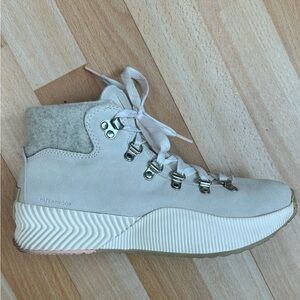 Sorel Out N About lll Conquest